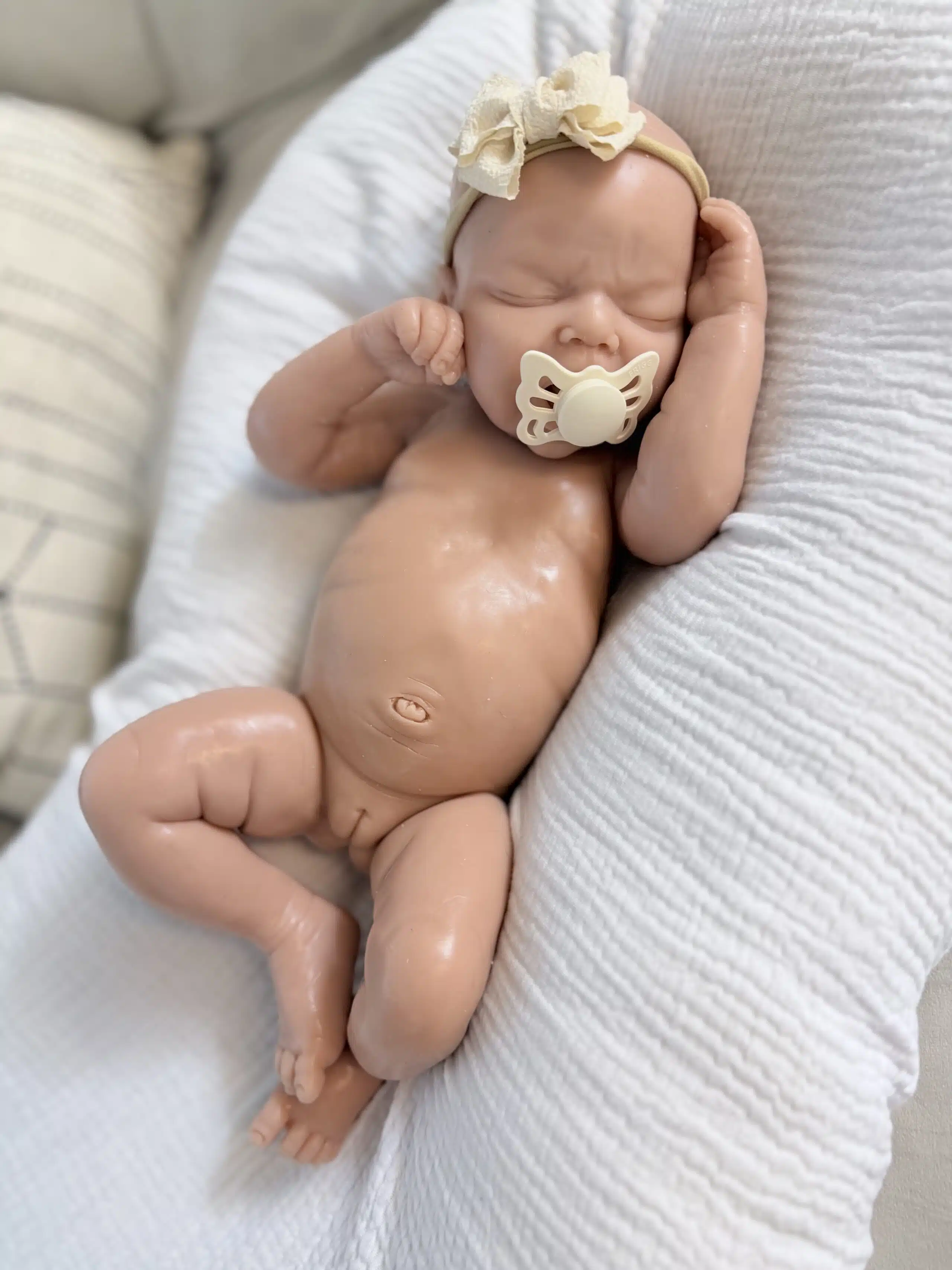 Tula, Yawning BLANK Full Body Silicone Doll Kit - Image 4